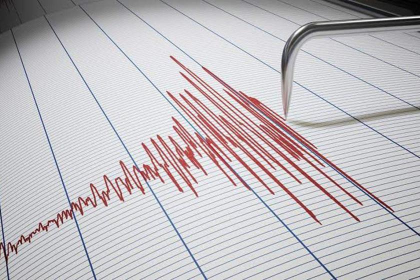 İran'da 6'dan büyük art arda depremler