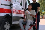 19 yaşındaki genç elektrikli testereyle çalışırken parmakları kesildi 