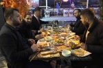 Adanalılar ilk iftarda kebapçılara akın etti 