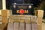Afyonkarahisar’da yaklaşık 300 bin adet doldurulmuş kaçak makaron ele geçirildi 