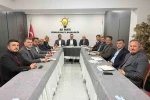 AK Parti İl Başkanlığı’nda değerlendirme toplantısı gerçekleştirildi 
