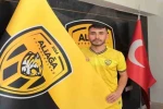 Aliağa FK, Alberk Koç’u kadrosuna kattı 