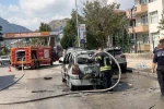 Amasya’da seyir halindeki otomobil alev alev yandı