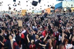 Anadolu Üniversitesi’nde mezuniyet coşkusu: 5 binden fazla öğrenci kep attı 
