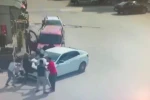 Ankara’da husumetli şahısların kavgası kamerada 