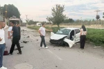 Ankara’da kontrolden çıkan otomobil takla attı: 2 yaralı