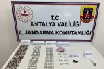 Antalya'da sentetik hap ve esrar ele geçirildi