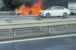 Avcılar’da seyir halindeki araç alev alev yandı 