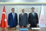Bakan Uraloğlu: "E5000 lokomotifimiz, Avrupa Birliği Sertifikasyonu olan TSI’ya sahip oldu"