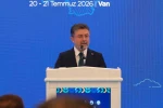 Bakan Yumaklı: "Van Gölü’nün hazinelerini keşfetmek için değil korumak için varız" 