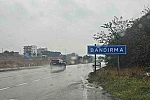 Bandırma güne yağışla başladı 