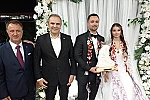 Başkan Dilsiz, genç çiftlerin mutluluğuna ortak oldu 