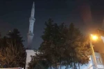 Batman’da cami minaresine yıldırım düştü 