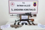 Batman’da uzun namlulu silah ve mühimmat ele geçirildi 