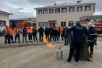 Bayburt’ta Karayolları personeli yangın eğitiminden geçti 