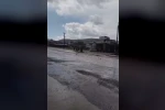 Baykan’da sağanak yağış etkili oldu: Yollar göle döndü 