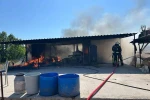 Besiciye ait konteyner, yangında kullanılamaz hale geldi 