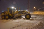 Bilecik’te belediye ekiplerinin sabaha saatlerinde yoğun kar mesaisi 