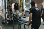 Bisiklet ile otomobil çarpıştı: 2 yaralı 