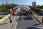 Bisiklet tutkunları Malazgirt’ten Ahlat’a tarihi rota için yollara düştü