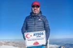 Dağcılar Aydos Dağı zirvesinde buluştu 
