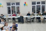 Dumlupınar Kaymakamı Teltik, minik öğrencilerle iftar sofrasında buluştu 
