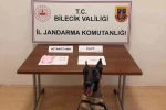 Durdurulan araçta uyuşturucu çıktı 