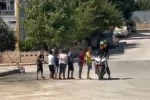 Elazığ’da motorcuyla çocukların renkli anları 