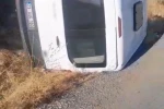 Elazığ’da öğrenci servisi devrildi, kazada yaralanan olmadı 