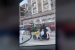 Elektrikli scooter üzerindeki tehlikeli yolculuk 