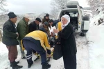 Erbaa’da mahsur kalan yaşlı hasta için ekipler seferber oldu 