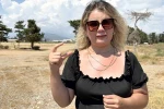 Eski sevgilisinin elinden kırılan bıçakla kurtuldu 