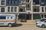 Evinde silahla vurulmuş halde bulunan kadın kurtarılamadı 