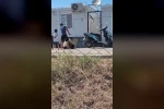 Evlatlarının gözü önünde eli bıçaklı kocasından dayak yiyen kadın şikayetçi olmadı