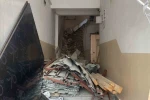 Fatih’te yıkım sırasında bina çöktü: 2 yaralı