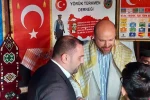 "Fenerbahçe taraftarı Bilal Erdoğan’a Aydın’da madalyalı sarı kanarya sürprizi 