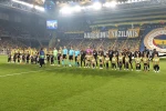 Fenerbahçeli taraftarlardan Lyon maçına özel koreografi