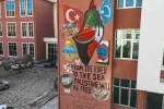 Filistin için duvarları boyadılar 