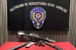 Gaziantep’te 4 afet ruhsatsız silah ele geçirildi: 2 gözaltı 