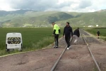 Gaziantep’te öğrenci servisine tren çarptı: 13 öğrenci hafif yaralandı 