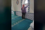 Germencik’te vatandaşların ibadeti için camilerde temizlik sürüyor 