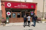 Hakkari’de aranan 2 şahıs JASAT tarafından yakalandı