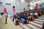 HBB öğrencileri sınavda sürecinde yalnız bırakmıyor 
