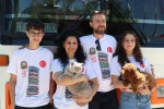 Hurda olarak aldıkları otobüsü 5 milyon liraya yürüyen eve dönüştürdüler 