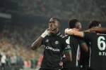İlk yarıda 4 gol: Fenerbahçe 3-1 Konyaspor