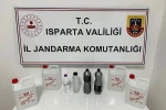 Isparta’da kaçak içki operasyonunda 2 şüpheli hakkında işlem başlatıldı