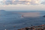 İstanbul Boğazı’nda arızalanan gemi Ahırkapı’ya demirlendi