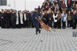 İtaat köpeği Nefes’ten öğrencilere nefes kesen gösteri
