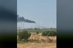 İzmir’de rüzgar gülü yandı