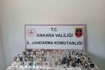 Kaçak saat operasyonunda 3,2 milyon liralık ürün ele geçirildi 